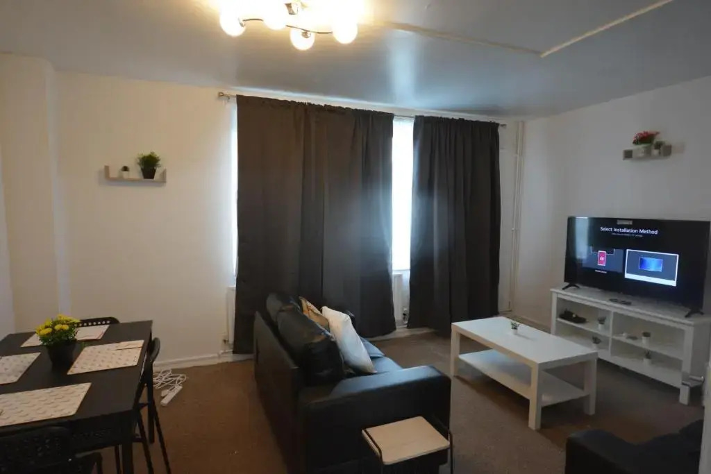 Beautiful Two Bedroom Flat in Brixton London