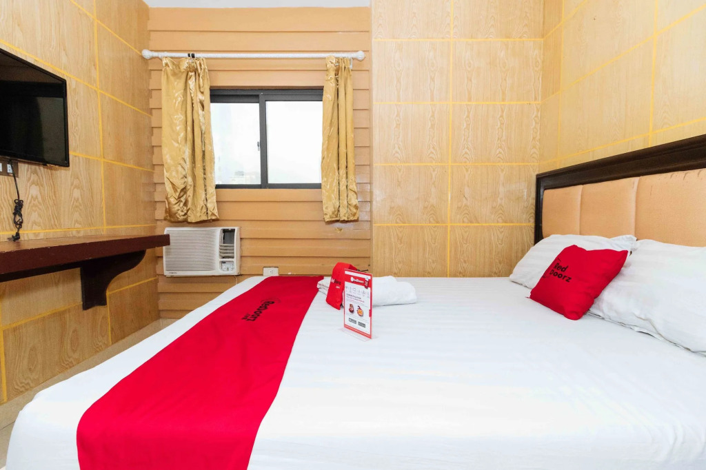 RedDoorz at Winter Hotel Araneta