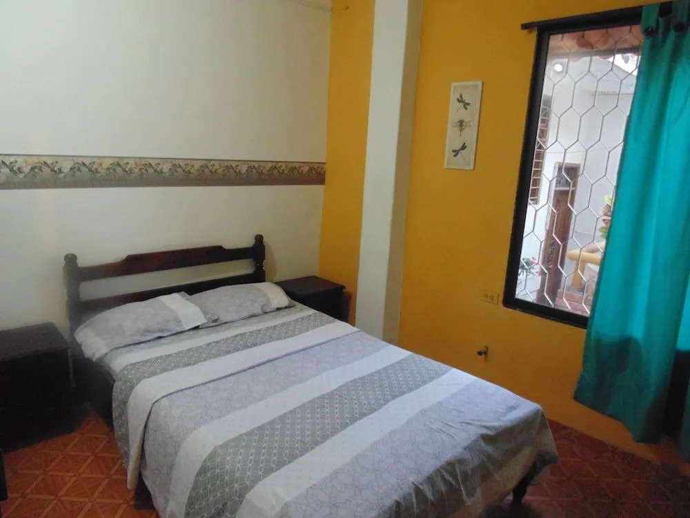 Hospedería Casa Familiar