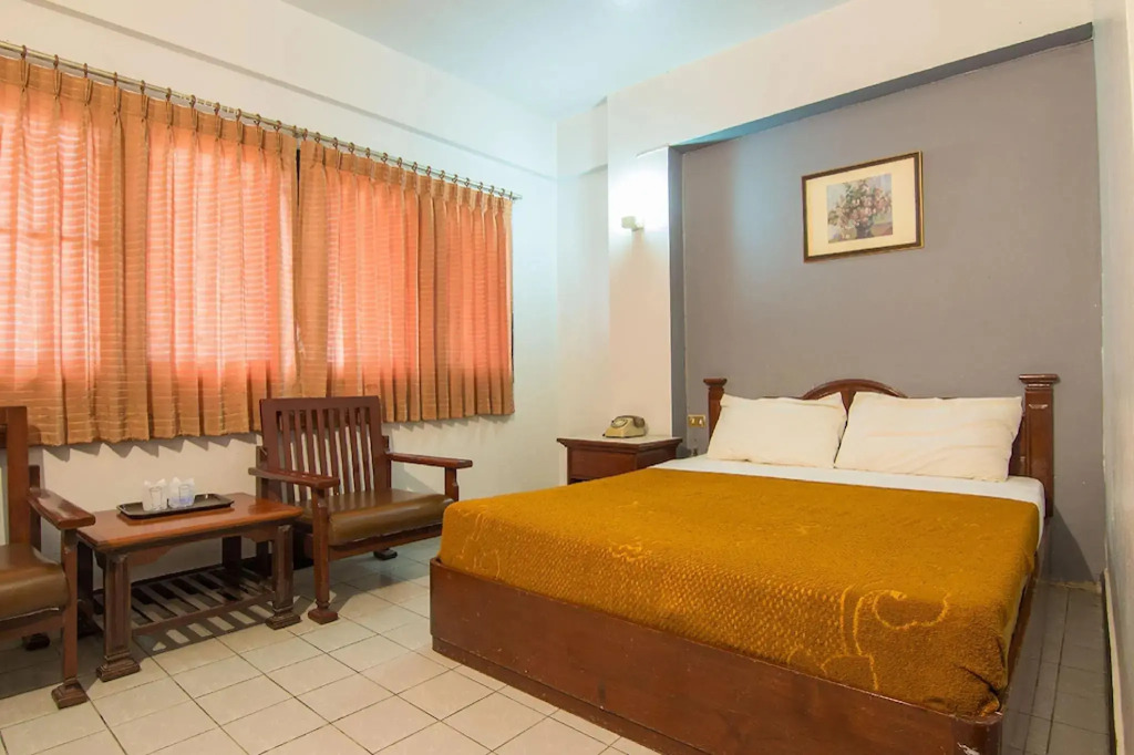 Khelang Nakorn Hotel