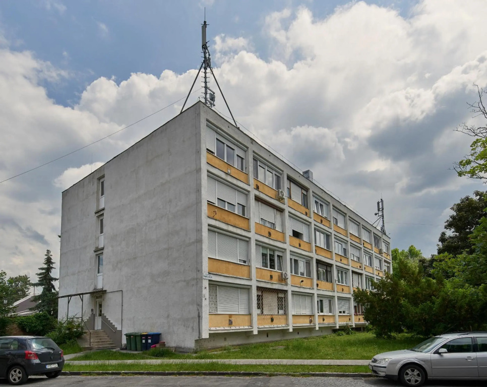 LEM Suburban Apartment