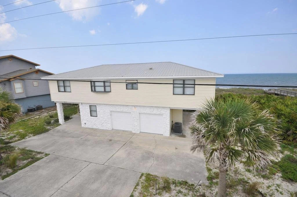 Dolphin Dunes 4 Br Home by RedAwning