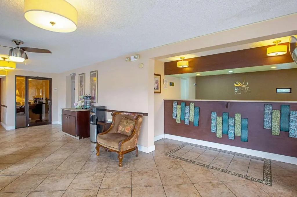Best Western Suwannee River Inn