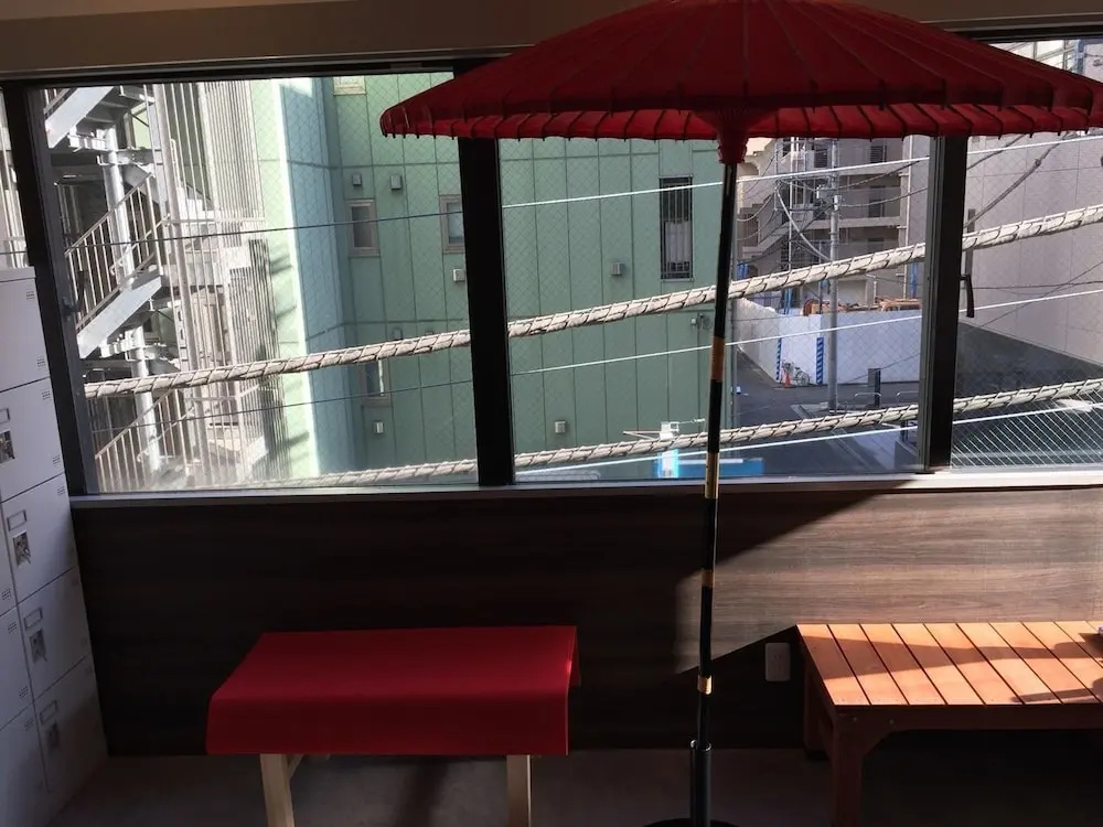 bnb+ Shinbashi