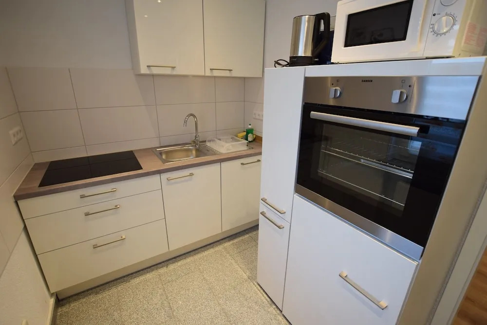 AB Apartment 109