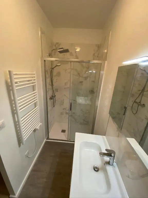 Grand studio rue piétonne Ajaccio