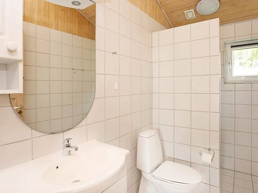 5 Star Holiday Home in Albaek