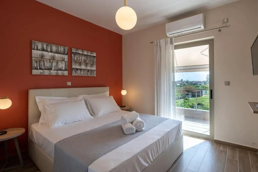 ''Aeolos'' Luxury Villa