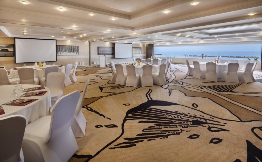 Crowne Plaza Tel Aviv Beach by IHG