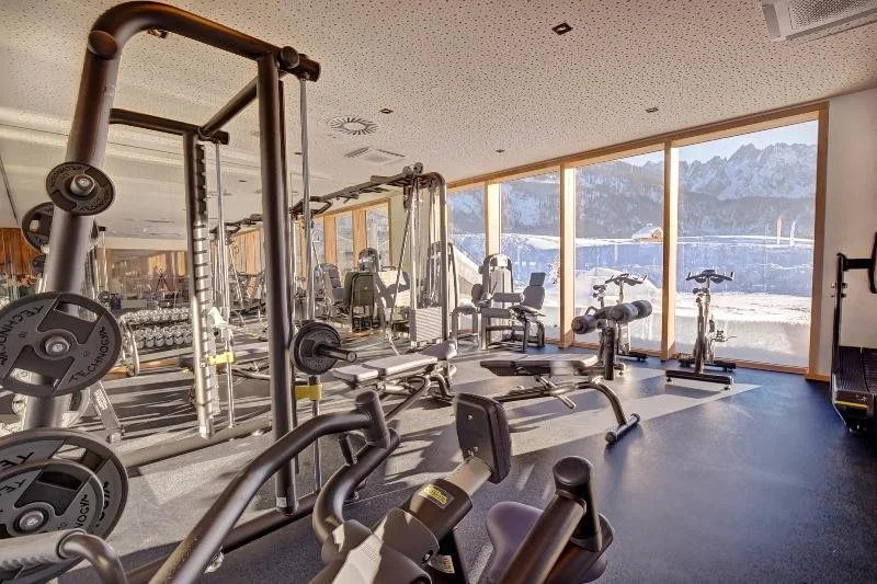 Leading Family Hotel  Resort Dachsteinknig