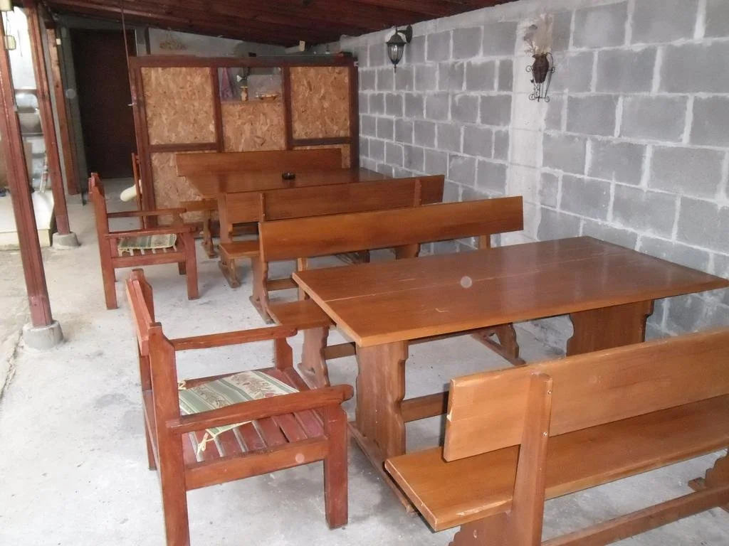 Dobrevi Guest House