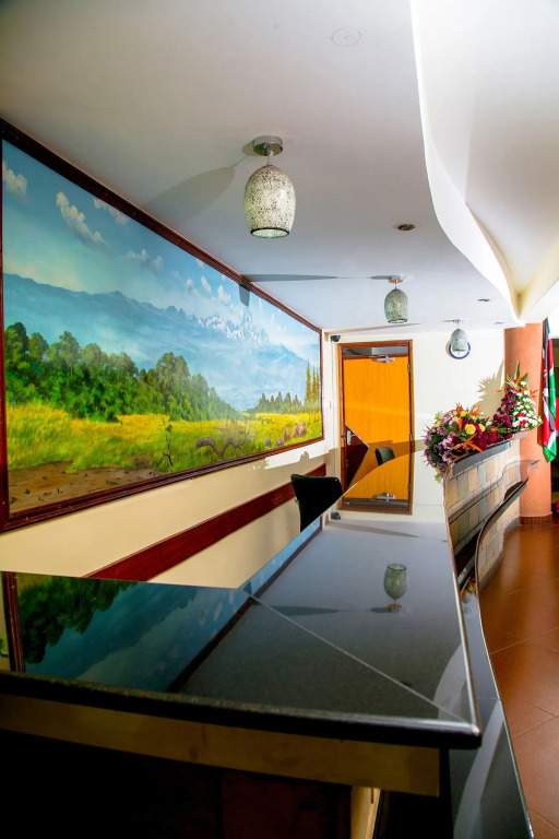Batians Apartment Hotel