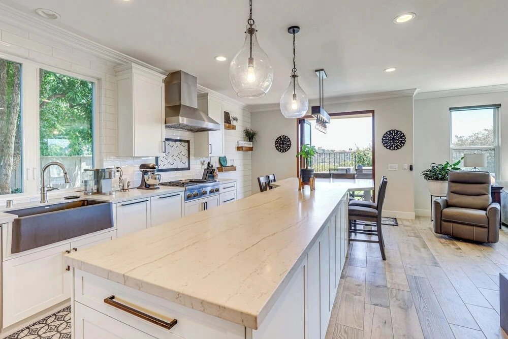 LA Costa Valley Newly Remodeled Gem