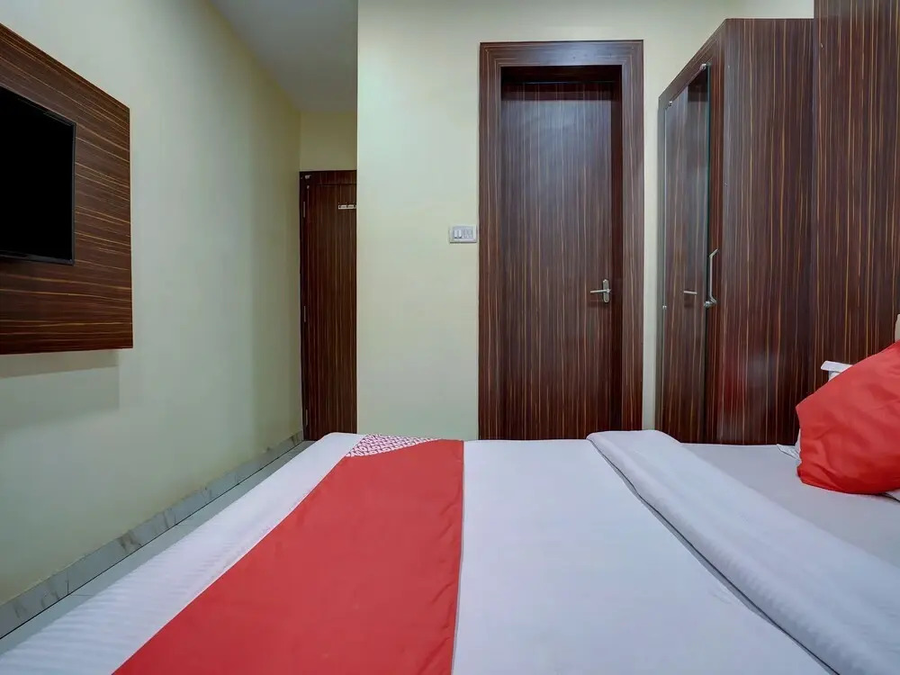 Capital Residency By OYO Rooms