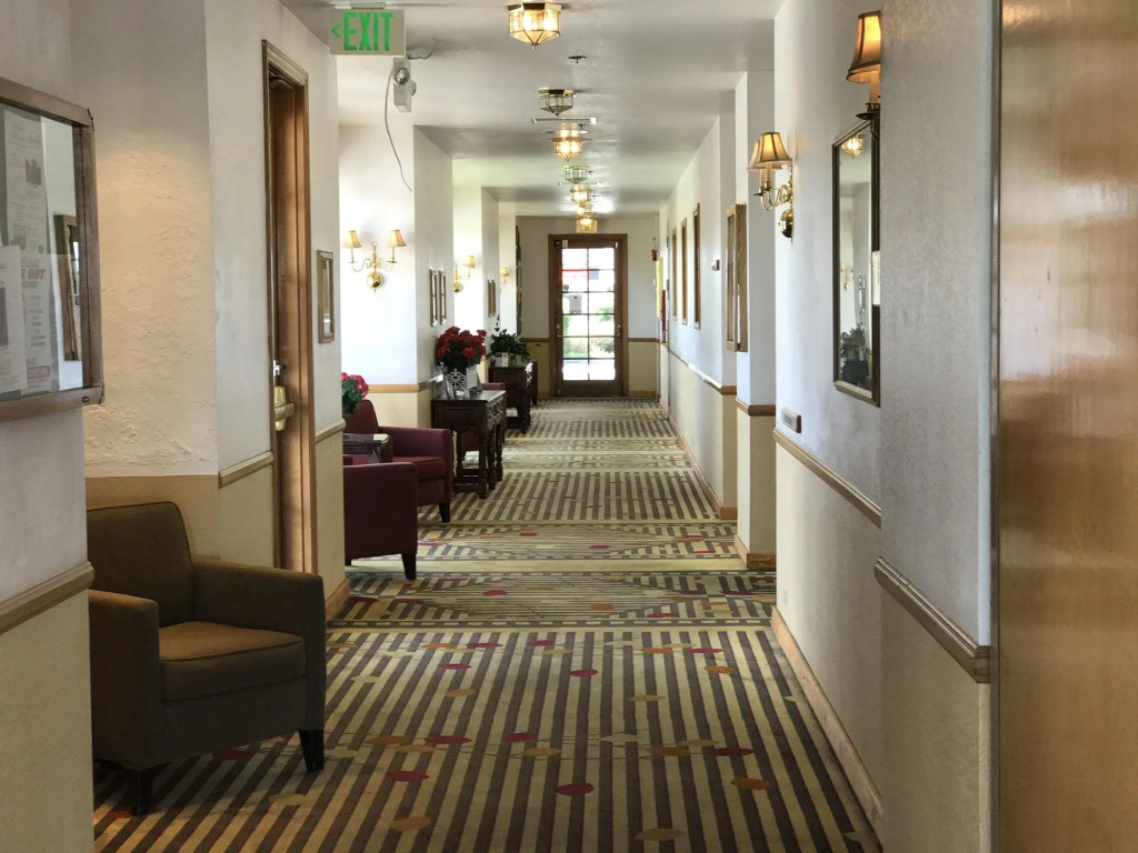 Clarion Inn Near China Lake Naval Station