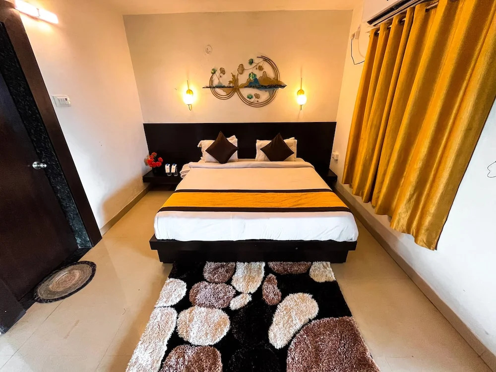 The Kasturi Hotel & Resturant