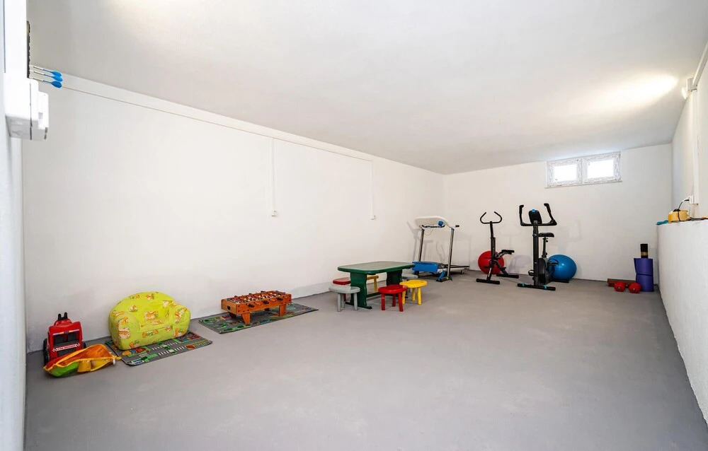 Stunning Home in Ljubac With Wifi and 2 Bedrooms