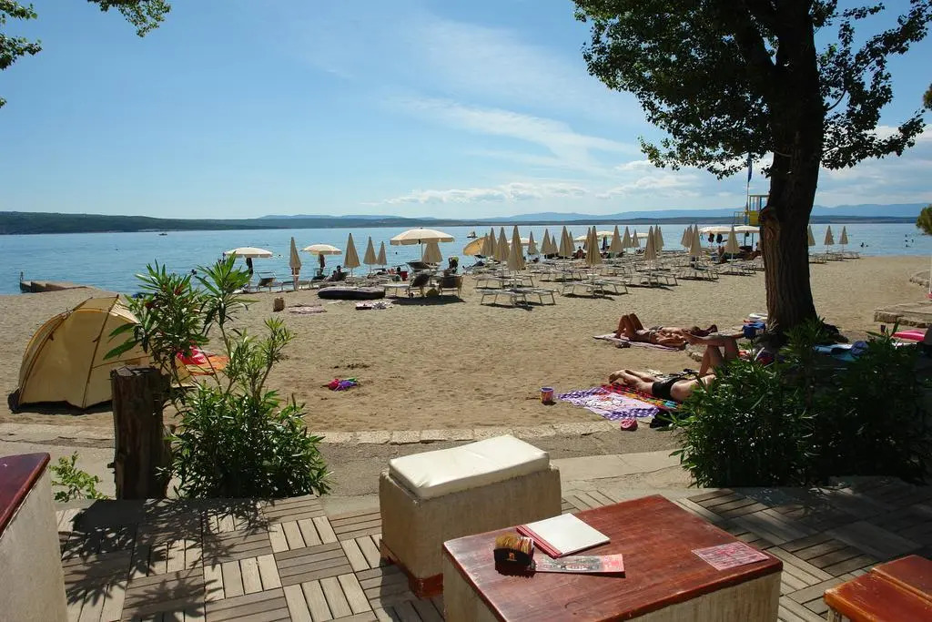 Apartment Antic S