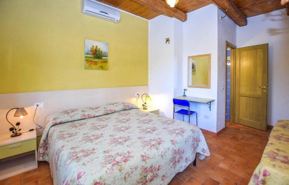 Stunning Home in Valentano With 3 Bedrooms and Wifi