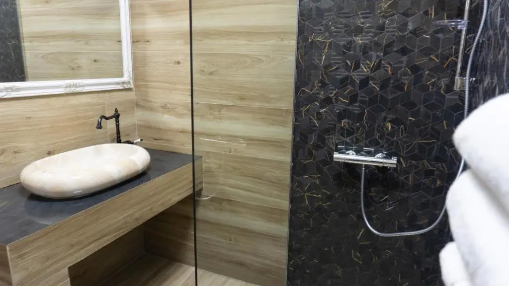 M Rooms