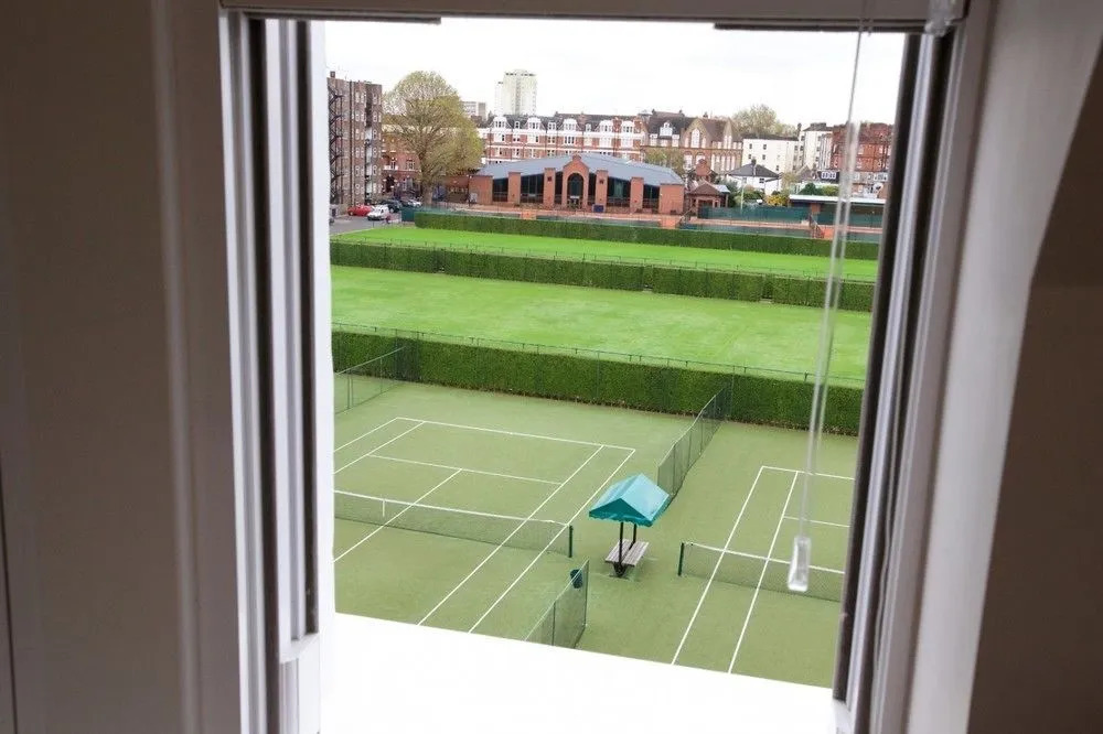 Queens Club Apartments
