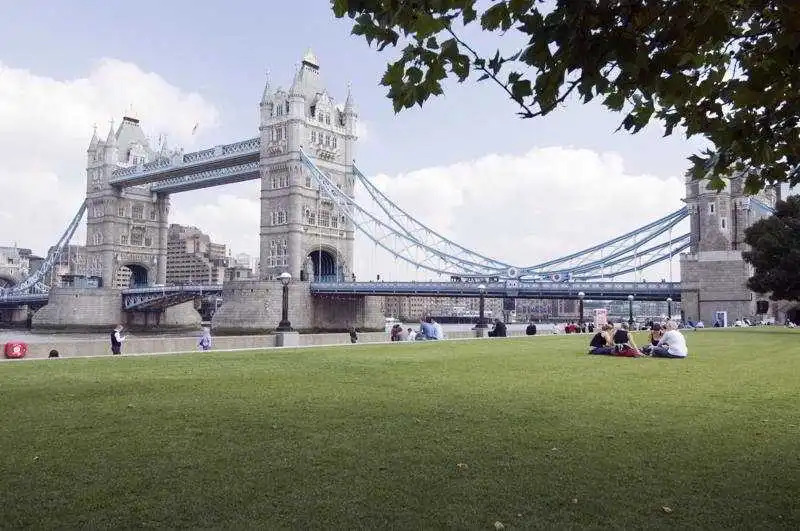 Gate House Apartments, Tower Bridge