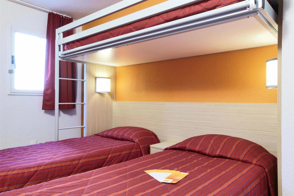 Kyriad ECO - Montreuil