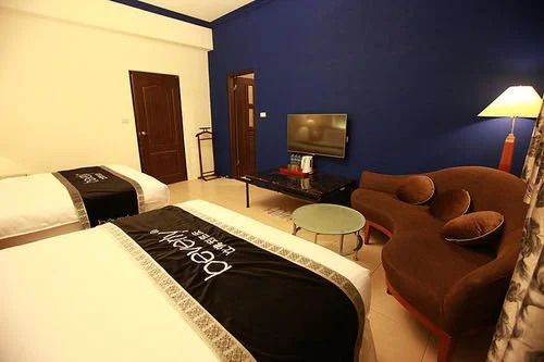 Charge God Island Bed and Breakfast(太魯閣充神島民宿)