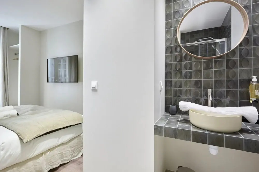 Modern 2 Bedrooms Apartment Le Marais/ Beaubourg