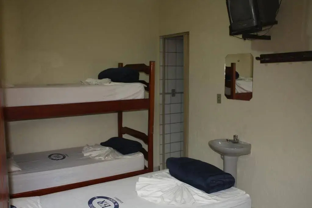 HOTEL & HOSTEL RIBEIRAo