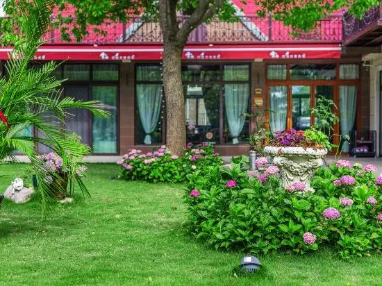 Yunshe B & B