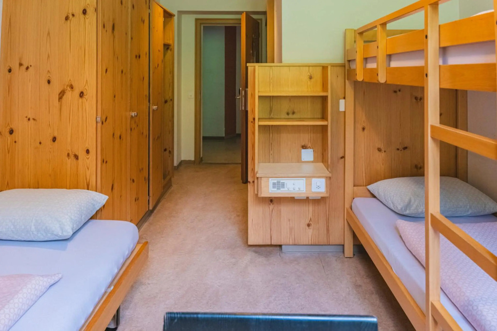 Davos Youth Hostel
