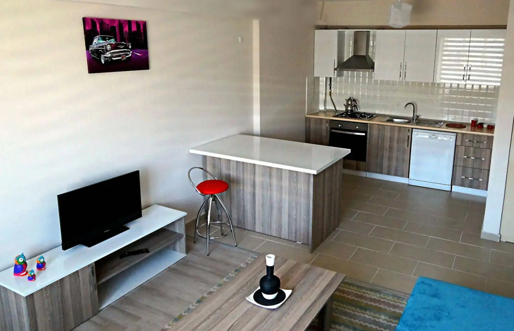 Hayat Home Suite