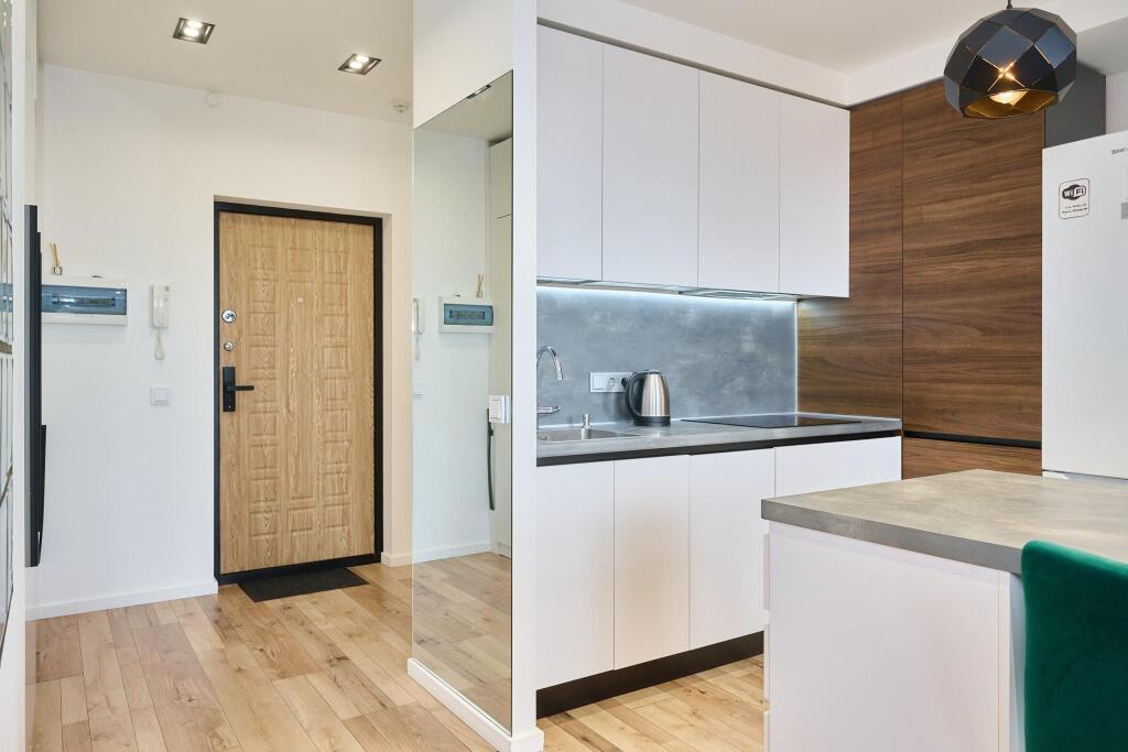 Your Place на улице им. Героя Сарабеева В.И., 9