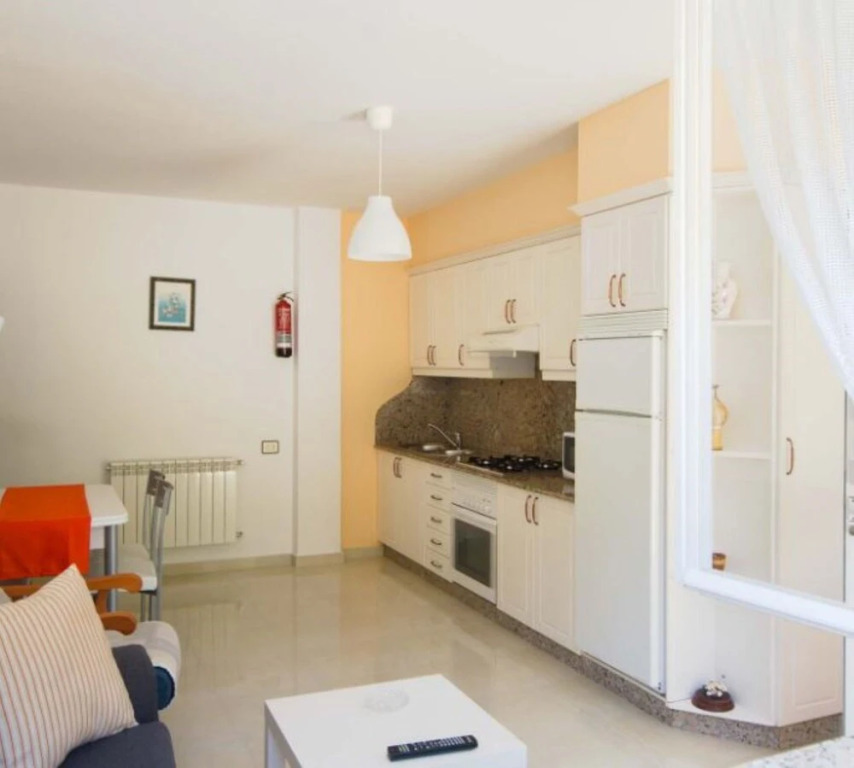 106403 - Apartment in Lariño