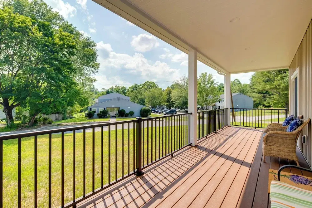 Peaceful Hendersonville Home < 2 Mi to Main St!