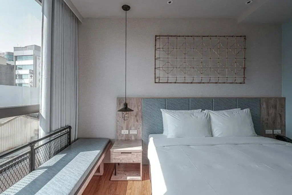 Somer Chew Hotel
