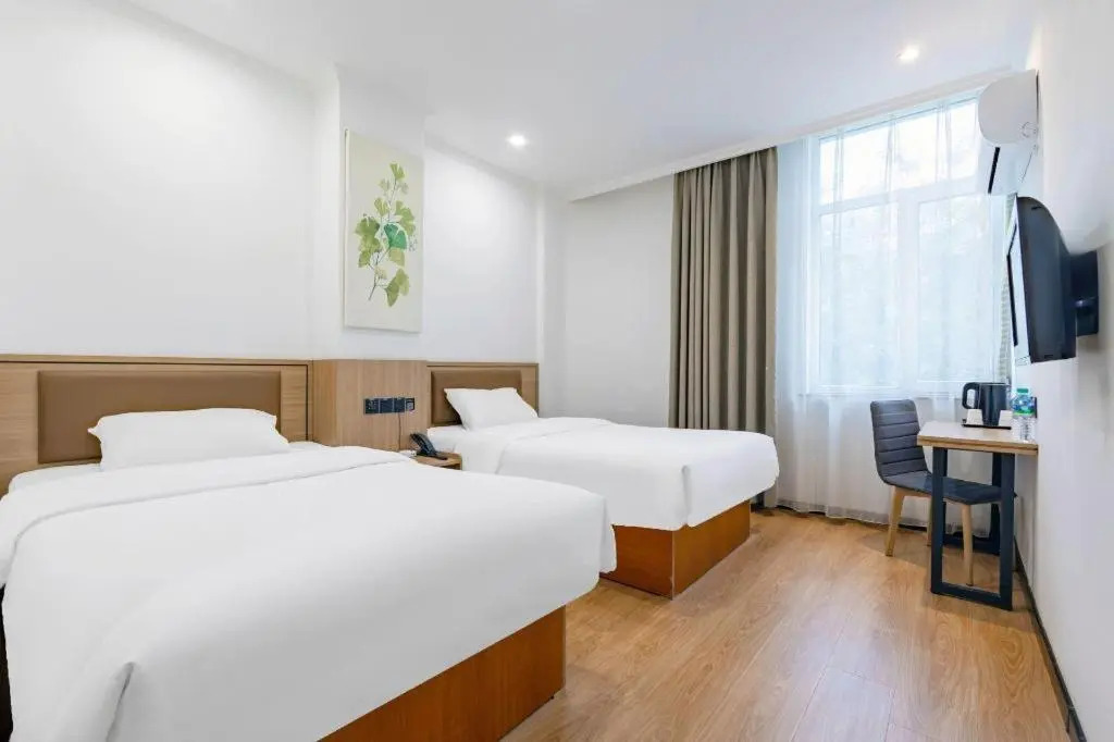 Greentree Inn Chaoyang Shuangta District Bus Stati