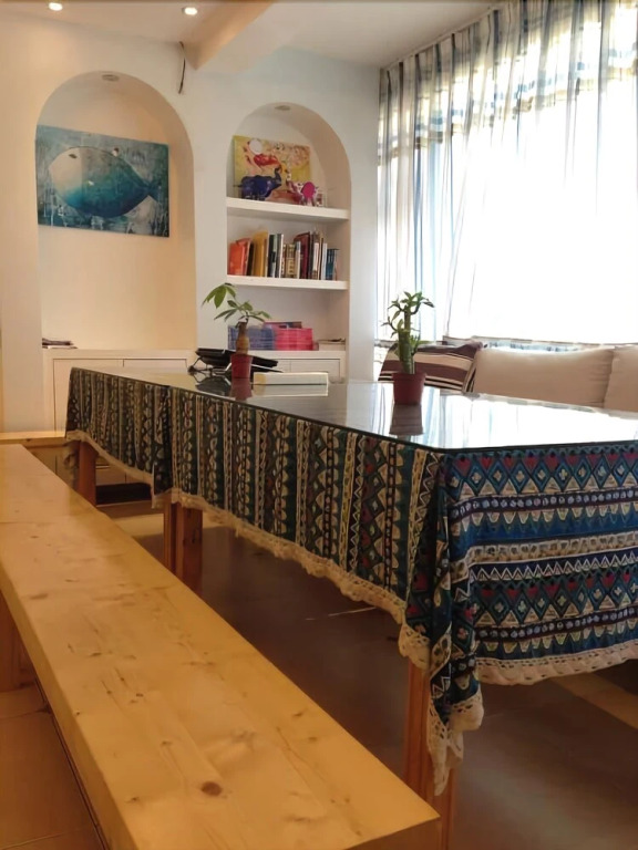 Gulin The Eighth Youth Hostel