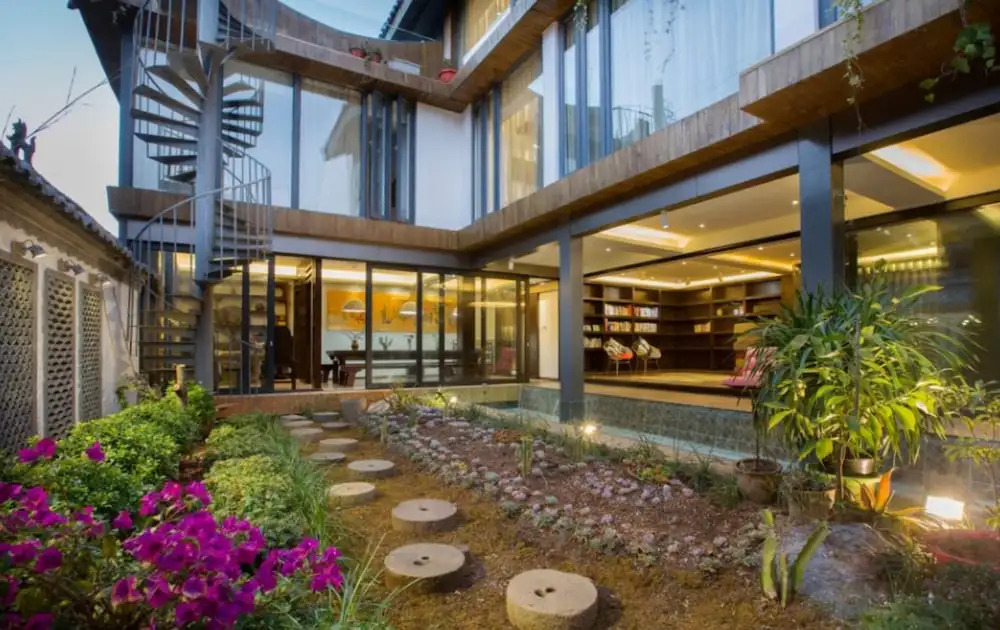 SanshengWuer Hiding Boutique GuestHouse