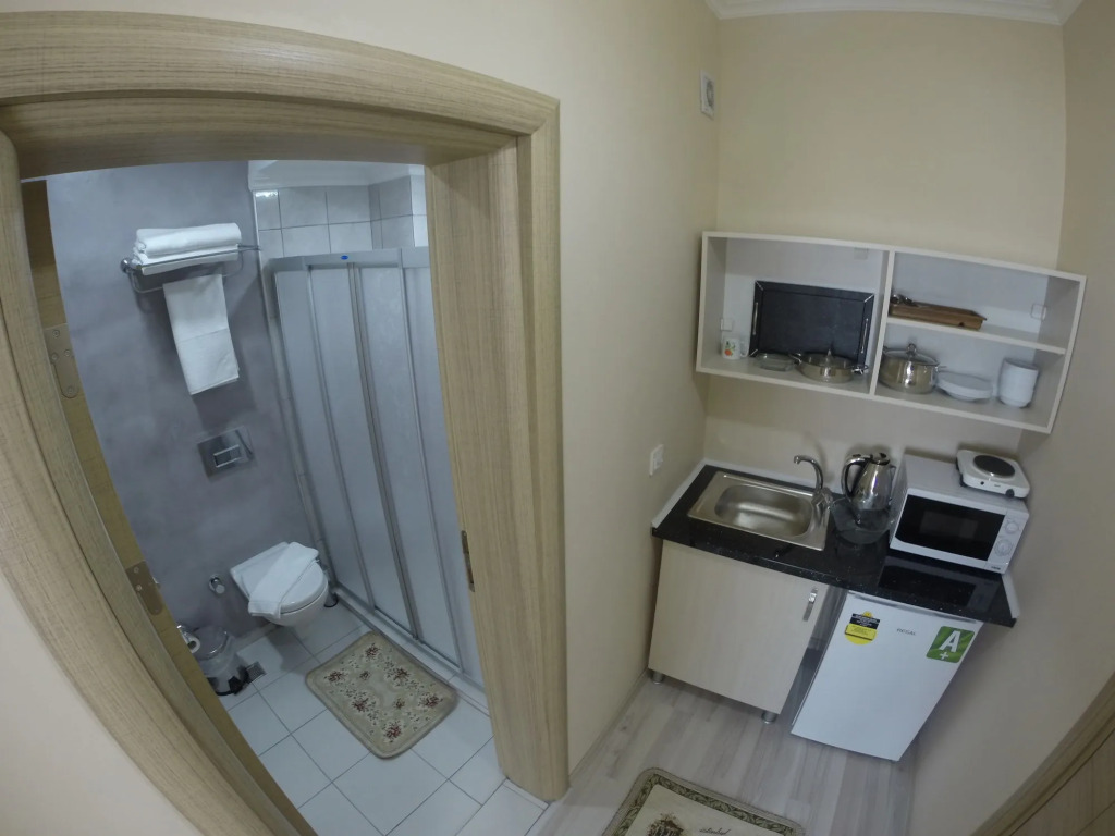ATAM HOTEL