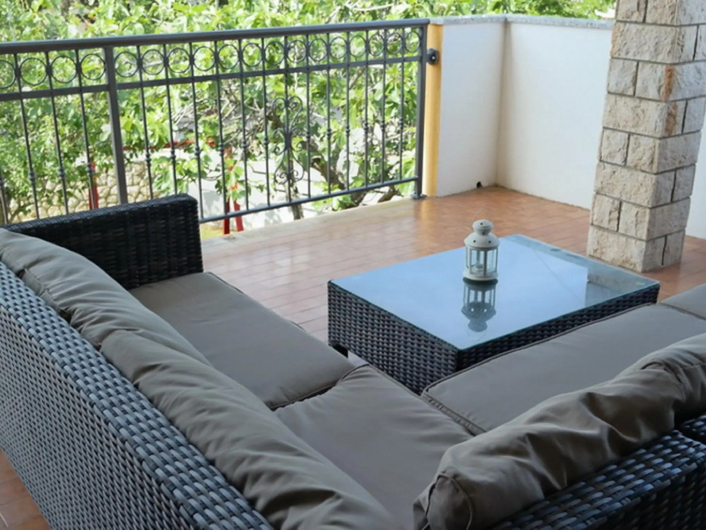 Scenic Holiday Home in Silo with Private Pool near Beach