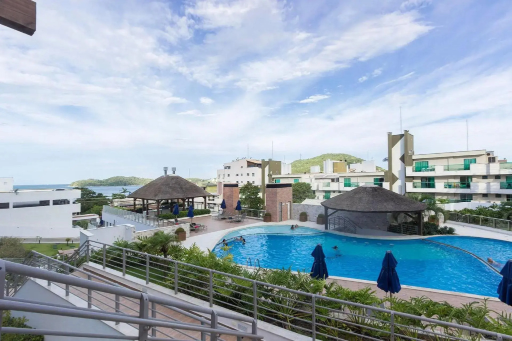 Punta Blu 102-7 - Condomínio Luxuoso com vista para o mar - Piscina- Quadra poliesportiva
