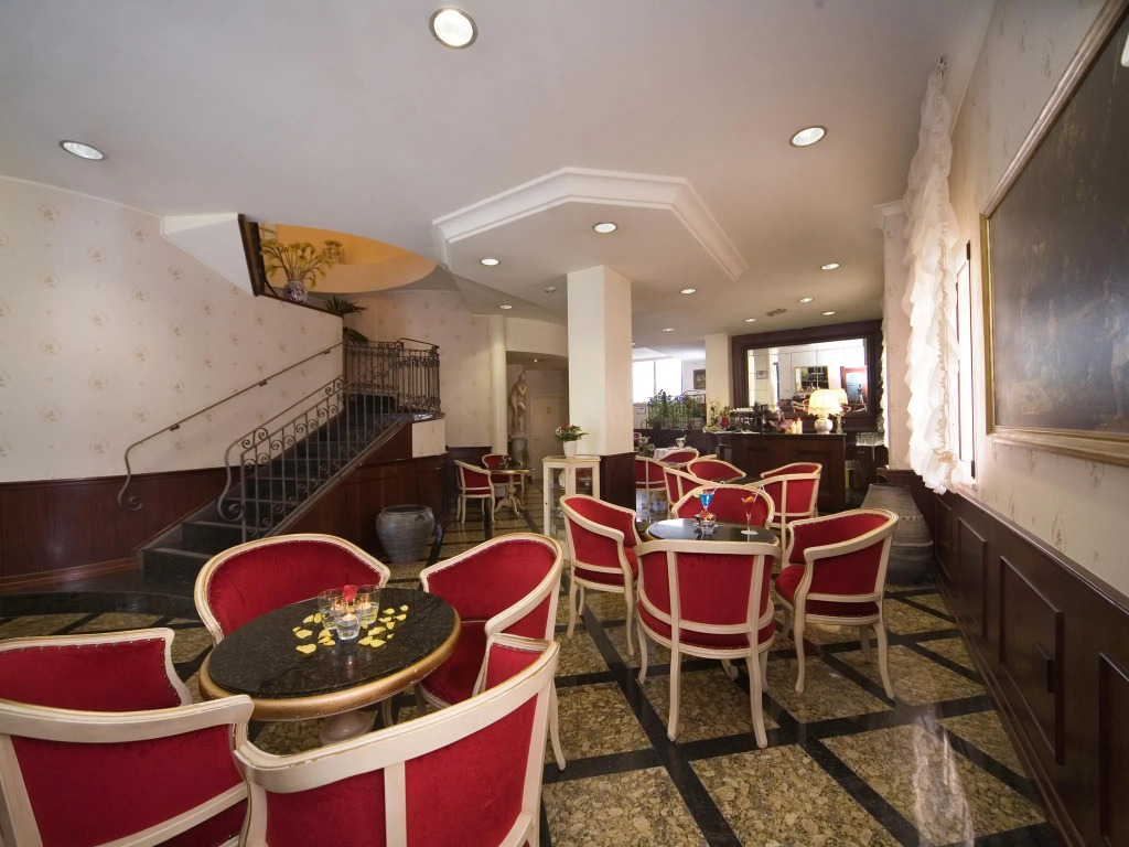 Hotel President