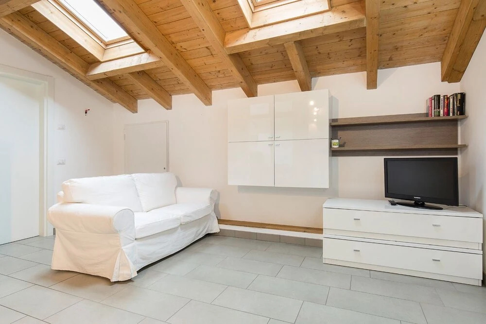 Impero House Rent - Maurizio
