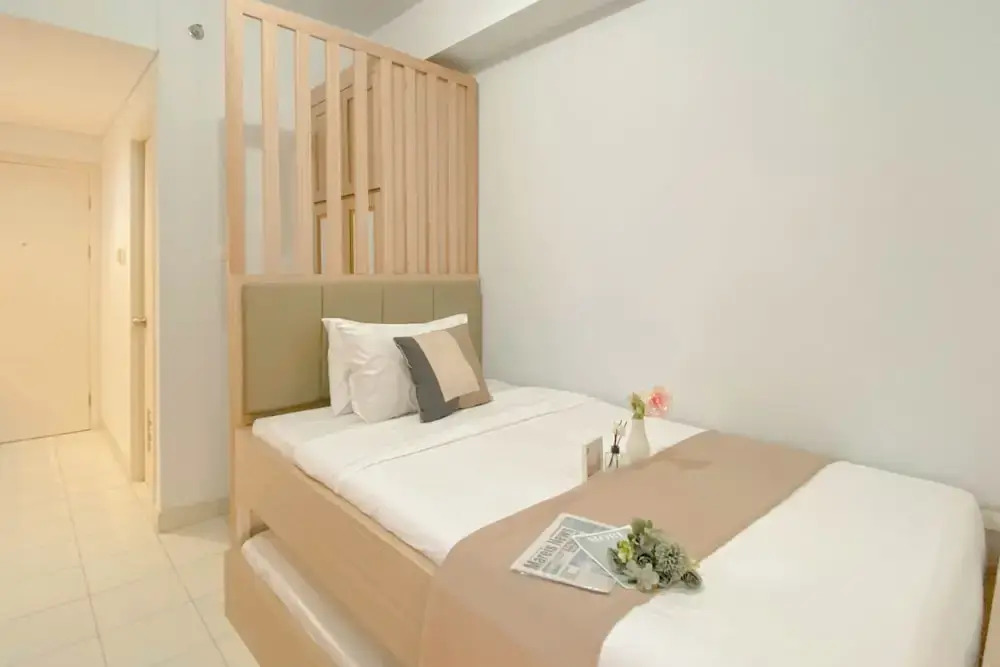 Good Deal And Strategic Studio At Patraland Urbano Apartment