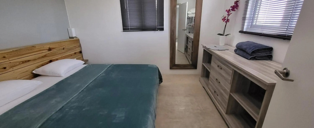 Sunny Hill Apartment