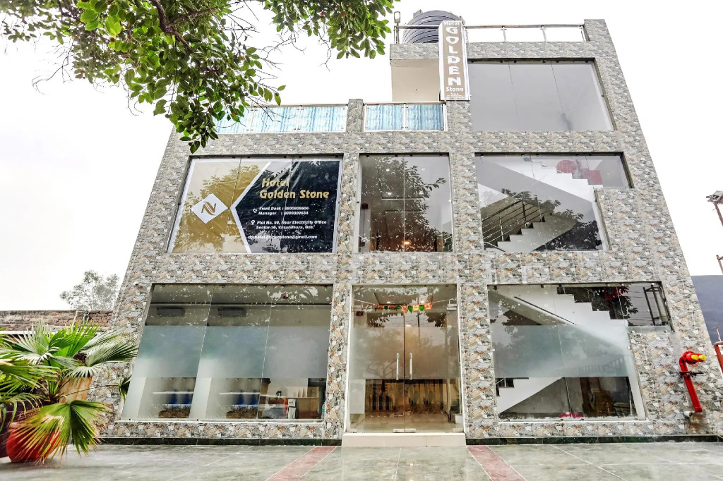 FabHotel Golden Stone