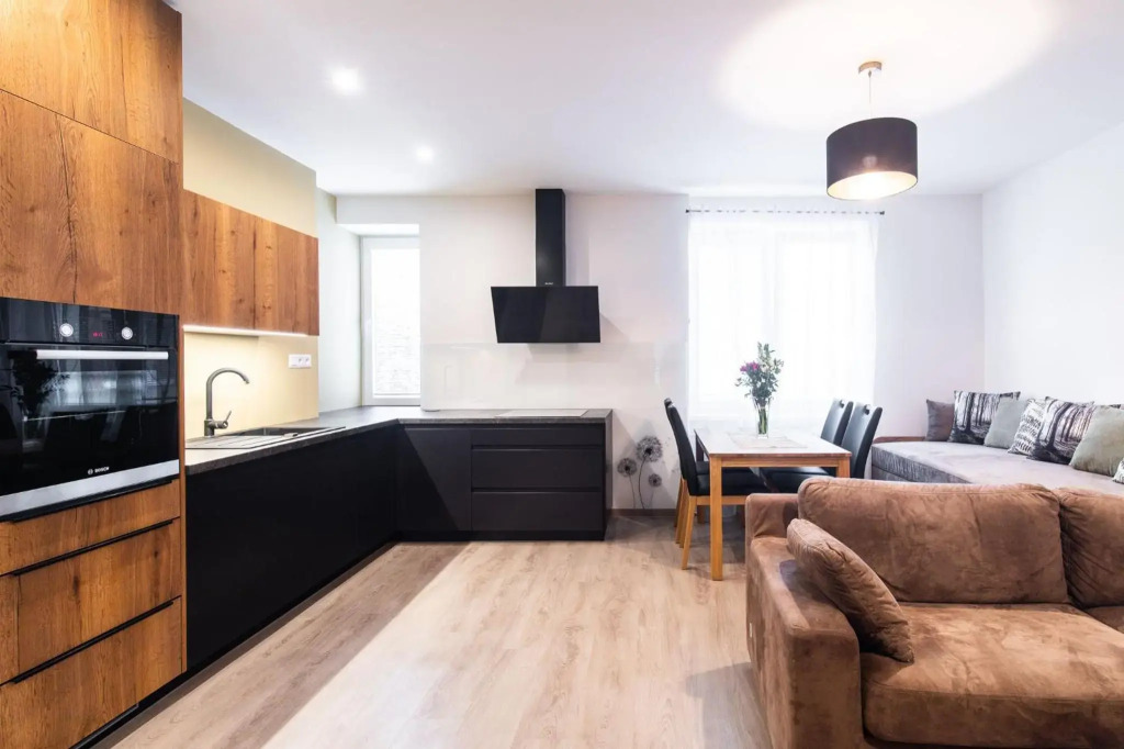 Newly renovated, Full Equipped and Quiet Apartment