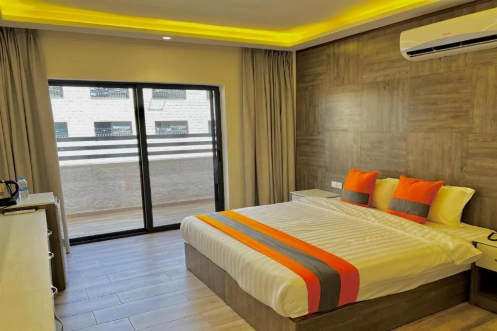 Sky Hotel